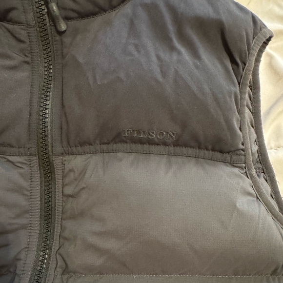 Filson Featherweight Down Vest - Picture 6 of 6